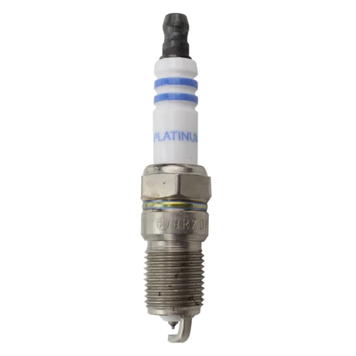 Bosch 6747 – Spark Plug