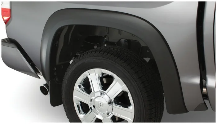 Bushwacker 14-18 Toyota Tundra Fleetside OE Style Flares 2pc 66.7/78.7/97.6in Bed – Black