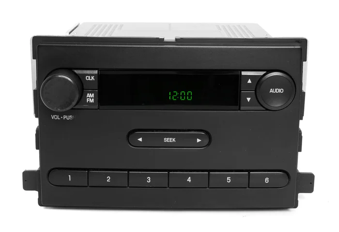 Ford 2006 F-250 Super Duty F-350 Super Duty OEM AM FM Receiver 6C3T-18K810-AB