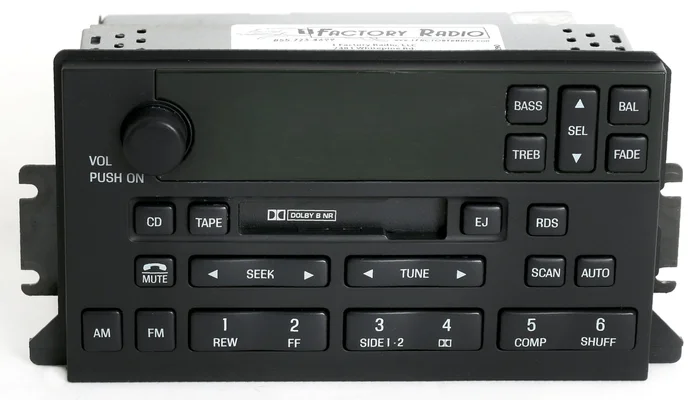 Lincoln 1999-2002 Continental Radio AM FM Cassette Player – Part XF3F-18C870-AE