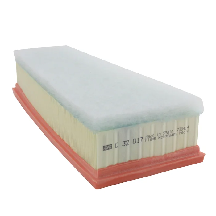 Mann-Filter C32017 – Engine Air Filter (Right)