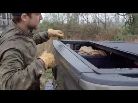 Roll N Lock RC401E E-Series – 19-25 Ram 1500 w/out RamBox , 5.6′