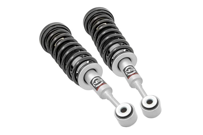 Rough Country 2.5 in. Leveling Kit, Loaded Strut for Ford F-150 4WD 04-08 – 501001