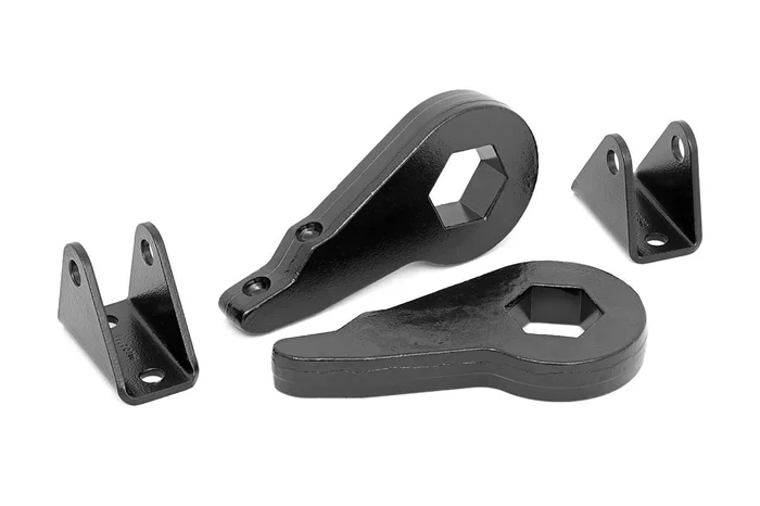 Rough Country 2 in. Leveling Kit, Shock Ext, FK/FF Code for Chevy/GMC 2500HD 01-10 – 8597