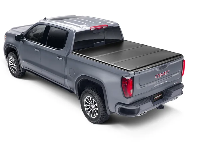 UnderCover Triad Tonneau 20-22 Silv/Sierra 2500HD/3500HD 6ft.10in. – TR16024